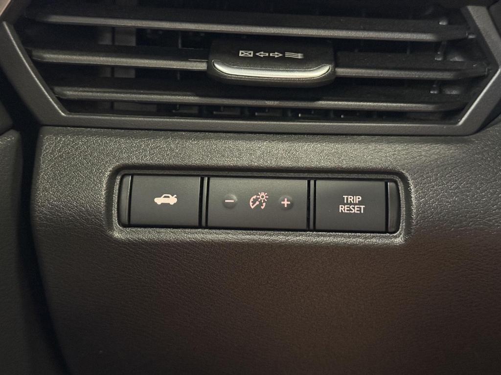 new 2025 Nissan Altima car, priced at $25,987