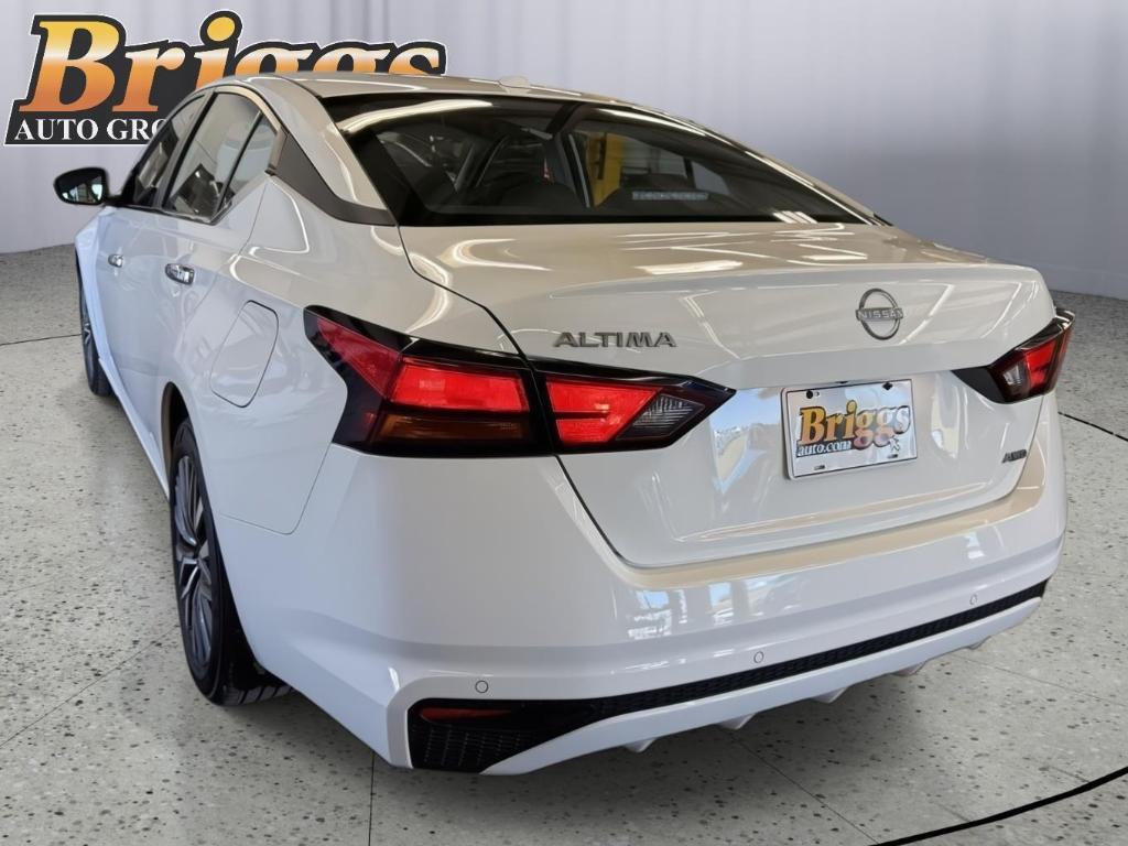 new 2025 Nissan Altima car, priced at $25,987
