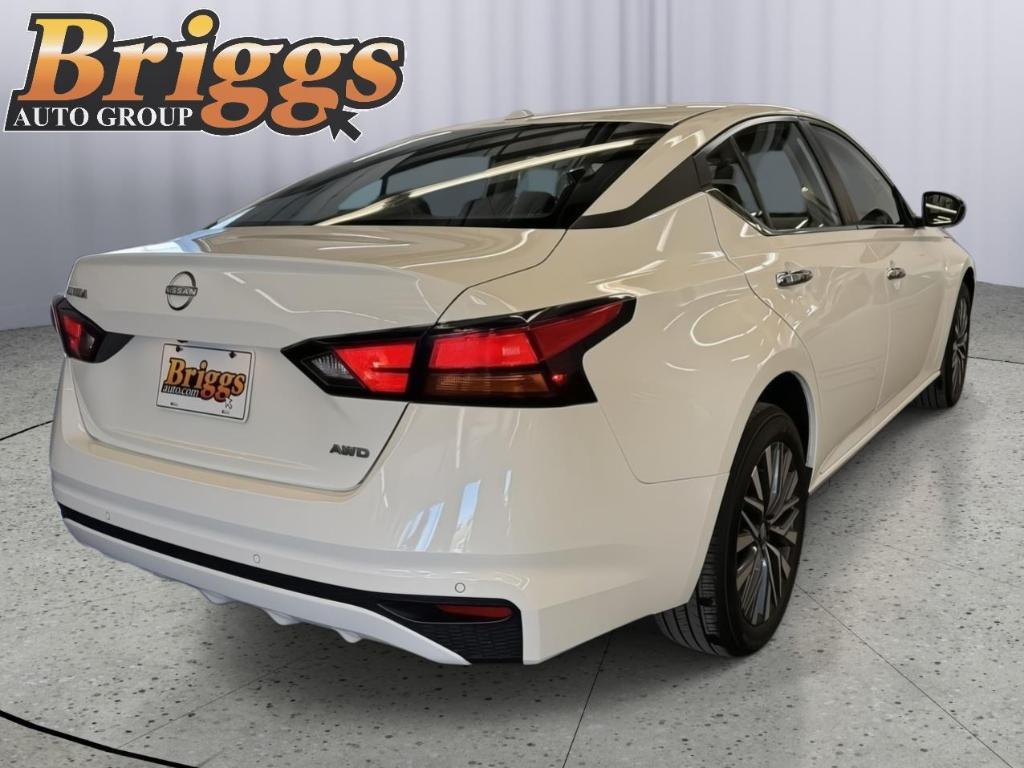 new 2025 Nissan Altima car, priced at $25,987