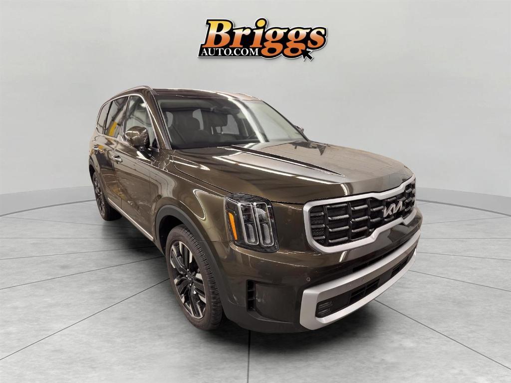 used 2024 Kia Telluride car, priced at $41,587