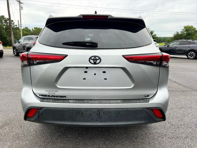 used 2023 Toyota Highlander car, priced at $30,700