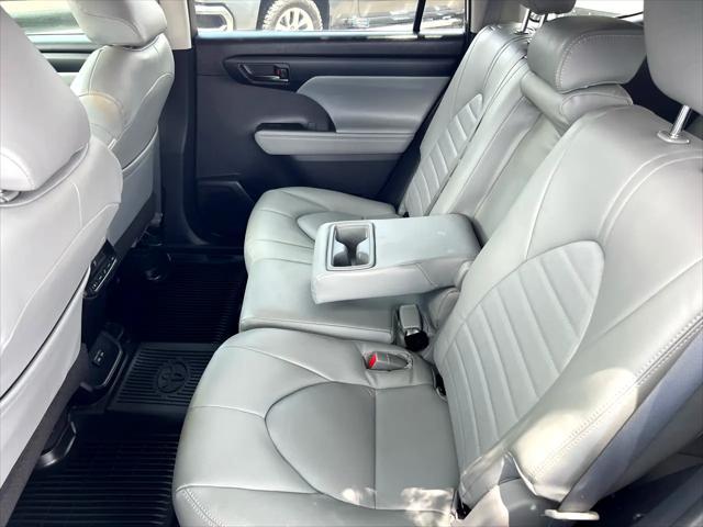 used 2023 Toyota Highlander car, priced at $30,700