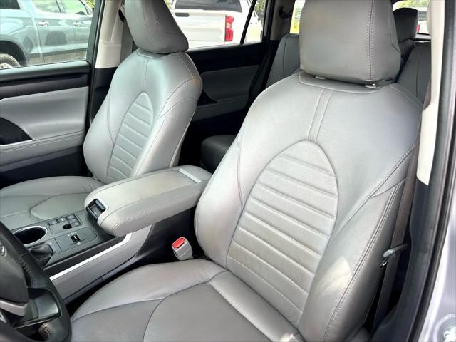 used 2023 Toyota Highlander car, priced at $30,700