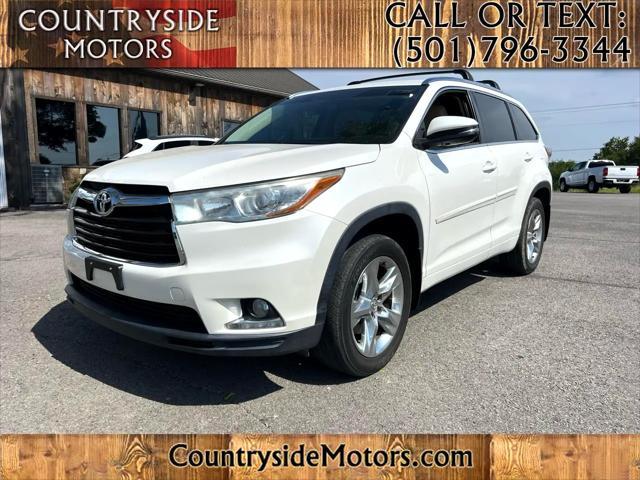 used 2015 Toyota Highlander car, priced at $17,900