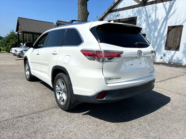 used 2015 Toyota Highlander car, priced at $17,900