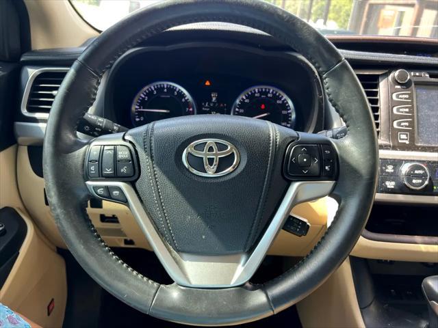used 2015 Toyota Highlander car, priced at $17,900