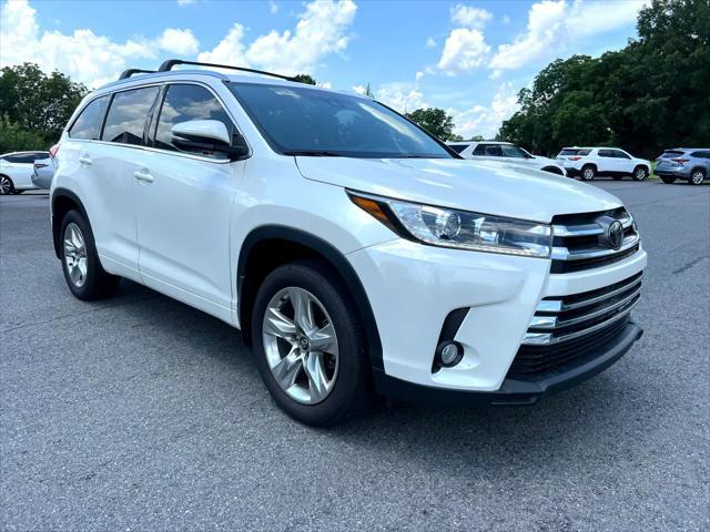 used 2018 Toyota Highlander car, priced at $21,900