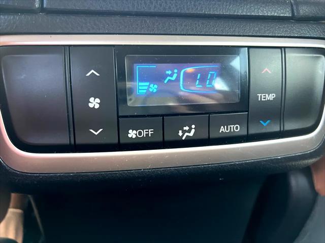 used 2018 Toyota Highlander car, priced at $21,900