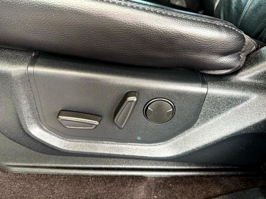 used 2020 Ford Expedition car, priced at $20,900