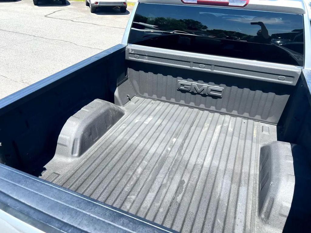 used 2021 GMC Sierra 1500 car, priced at $37,700