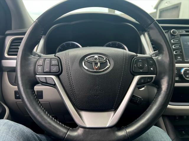 used 2018 Toyota Highlander car, priced at $24,900