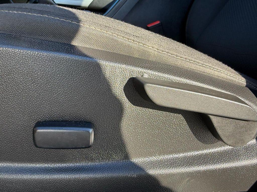 used 2022 Chevrolet Colorado car, priced at $14,300