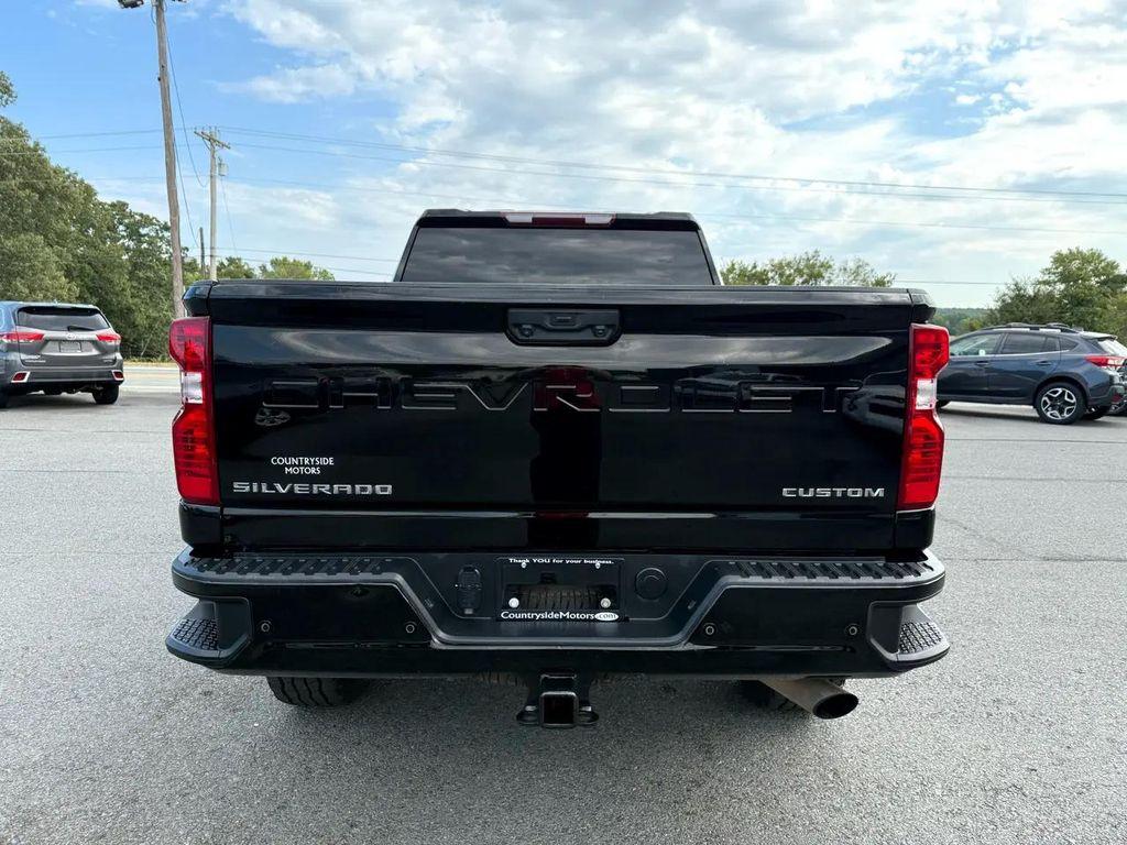 used 2024 Chevrolet Silverado 2500 car, priced at $33,900