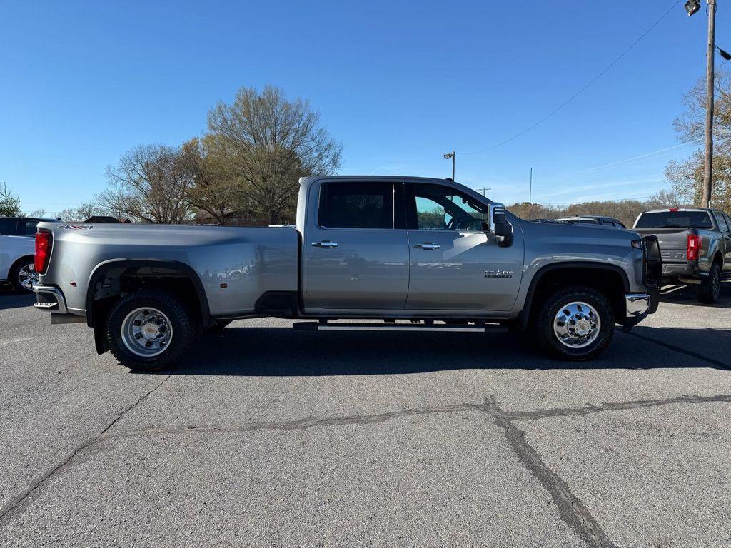 used 2025 Chevrolet Silverado 3500 car, priced at $61,900