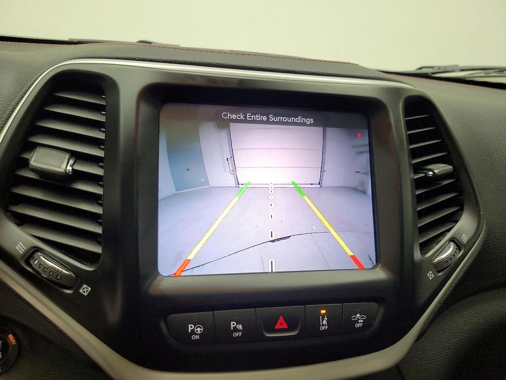 used 2015 Jeep Cherokee car, priced at $17,998