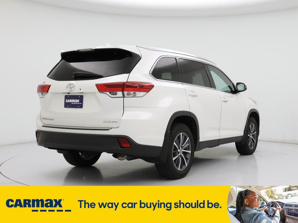used 2019 Toyota Highlander car, priced at $29,998