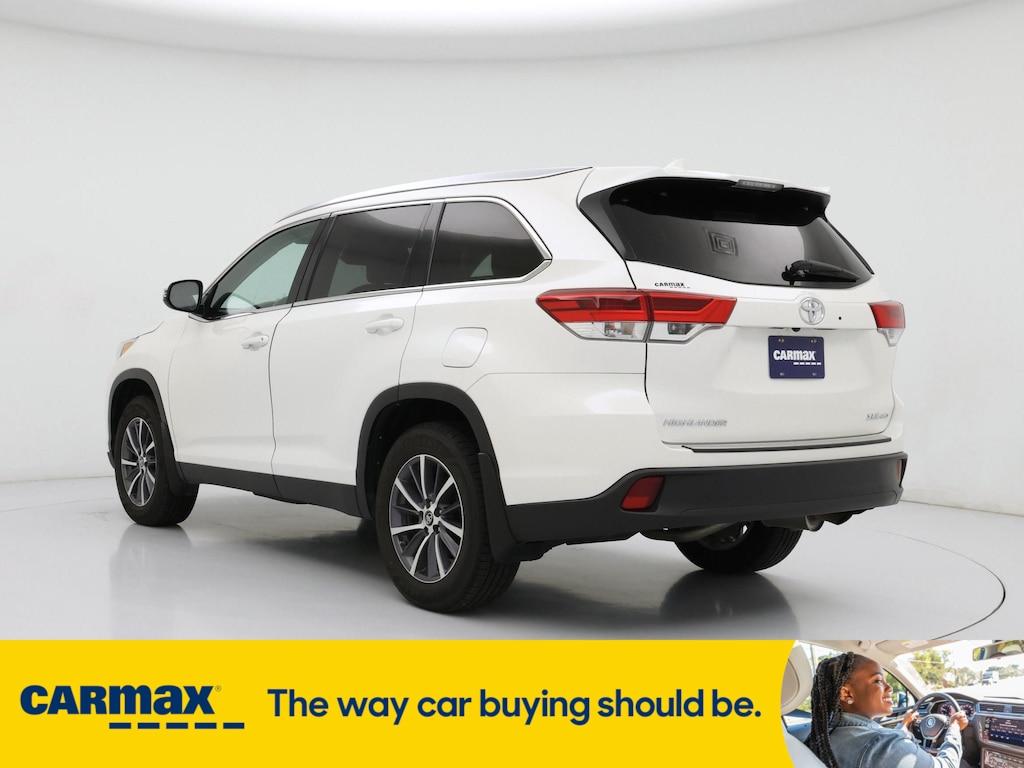 used 2019 Toyota Highlander car, priced at $29,998
