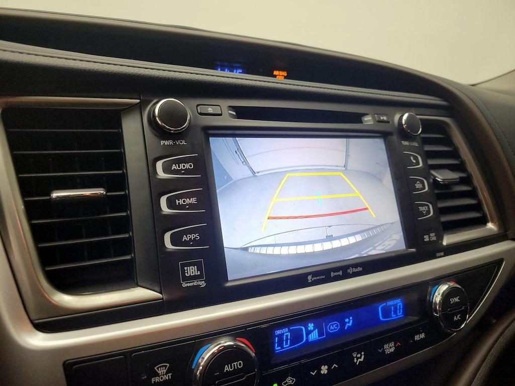 used 2018 Toyota Highlander car, priced at $28,998