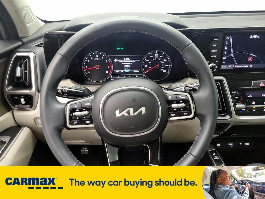 used 2023 Kia Sorento car, priced at $35,998