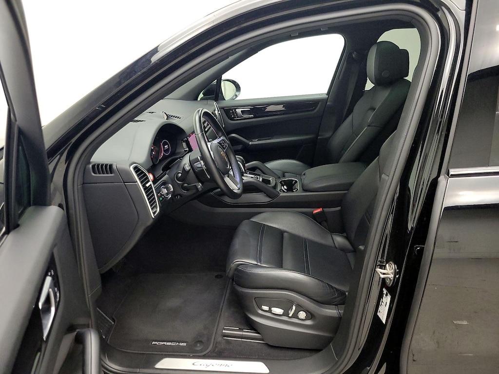 used 2021 Porsche Cayenne car, priced at $45,998