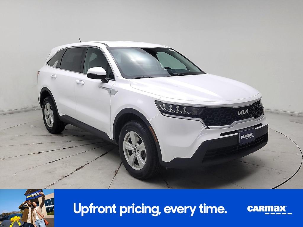 used 2022 Kia Sorento car, priced at $25,998