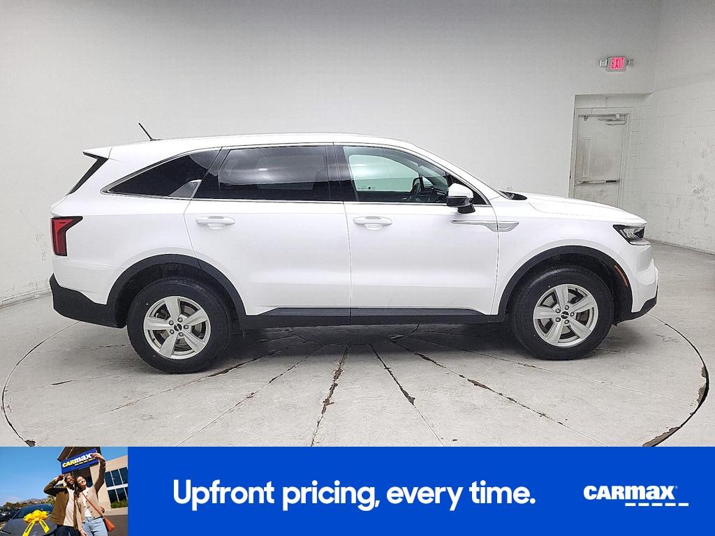 used 2022 Kia Sorento car, priced at $25,998