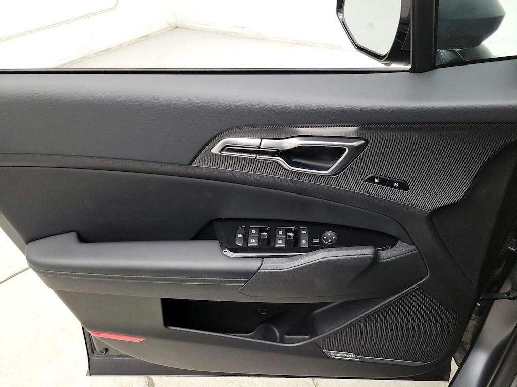 used 2023 Kia Sportage Hybrid car, priced at $34,998