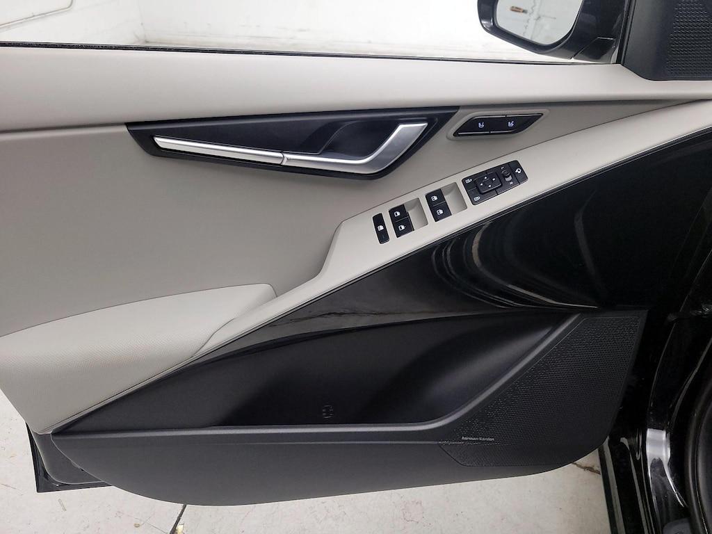 used 2024 Kia Niro EV car, priced at $29,998