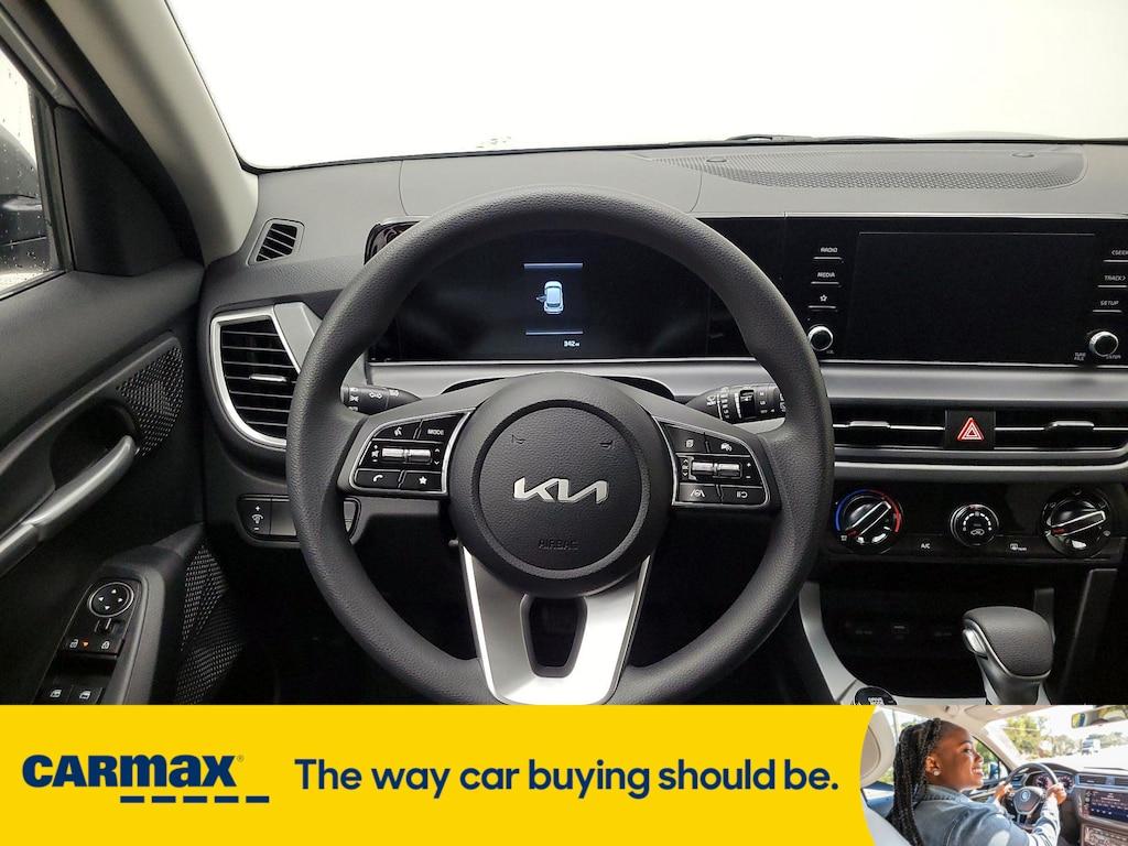 used 2025 Kia Seltos car, priced at $26,998