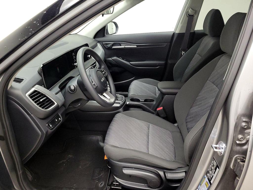 used 2025 Kia Seltos car, priced at $26,998