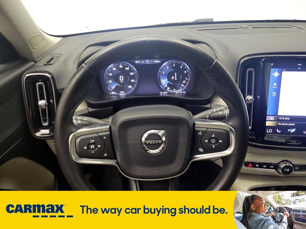used 2019 Volvo XC40 car, priced at $25,998