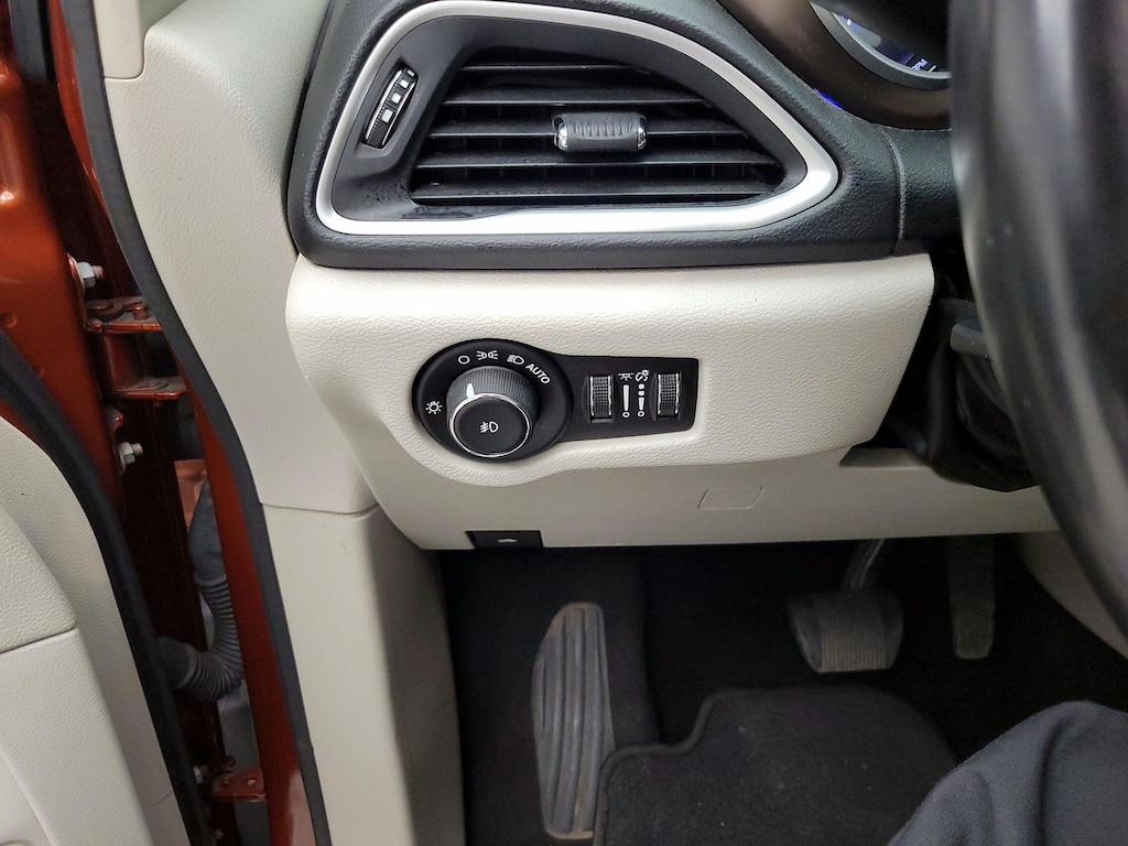 used 2018 Chrysler Pacifica car, priced at $20,998