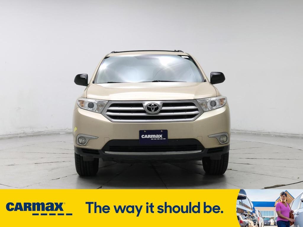 used 2013 Toyota Highlander car, priced at $18,998