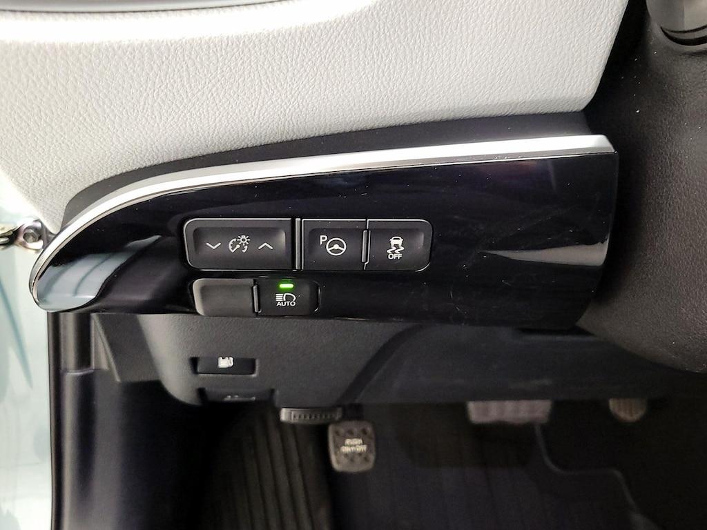 used 2018 Toyota Prius car, priced at $26,998