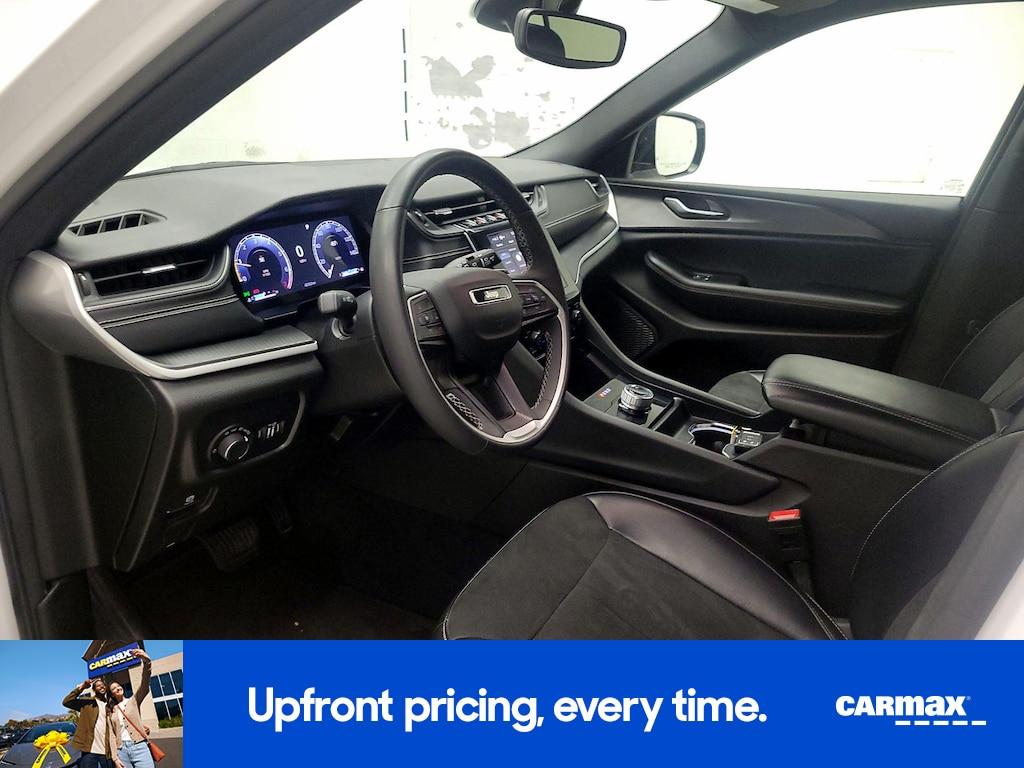 used 2024 Jeep Grand Cherokee car, priced at $29,998