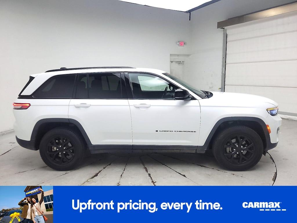 used 2024 Jeep Grand Cherokee car, priced at $29,998