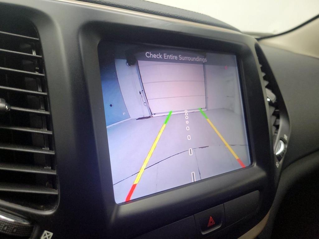 used 2016 Jeep Cherokee car, priced at $15,998