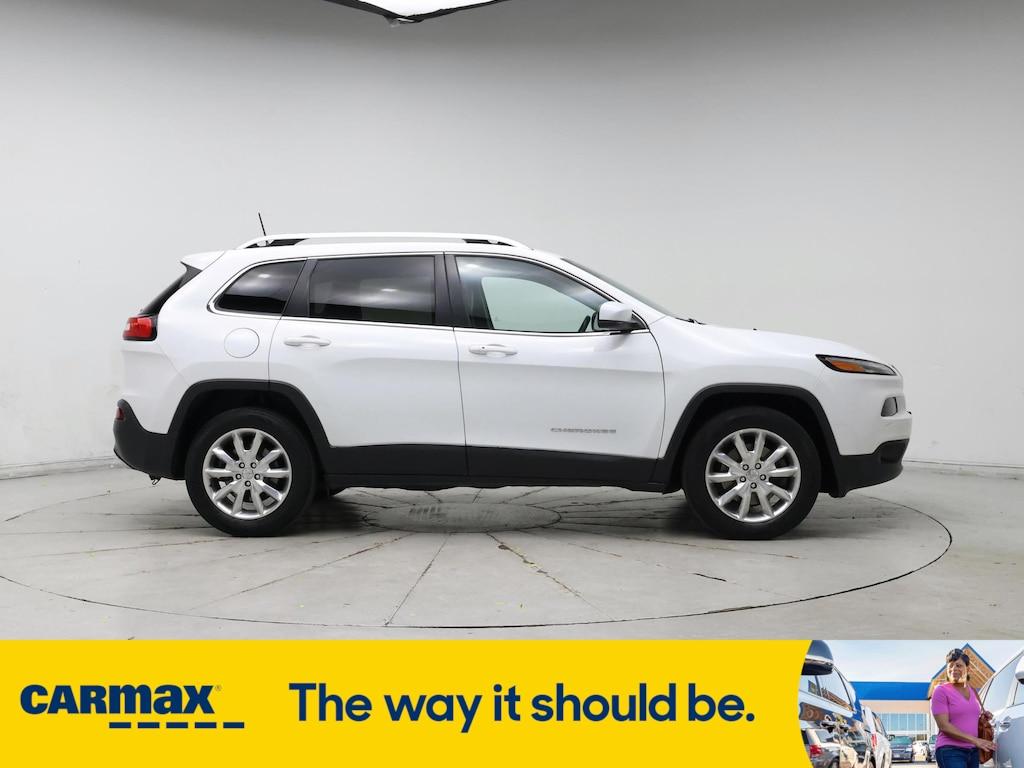 used 2016 Jeep Cherokee car, priced at $15,998
