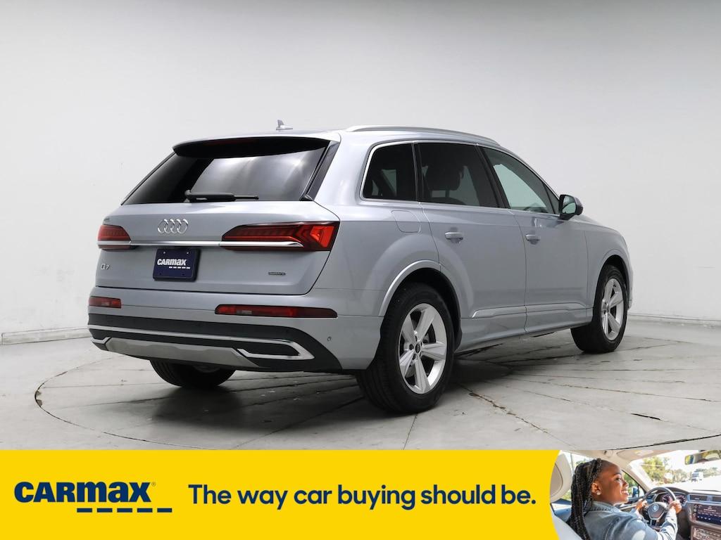 used 2024 Audi Q7 car, priced at $44,998