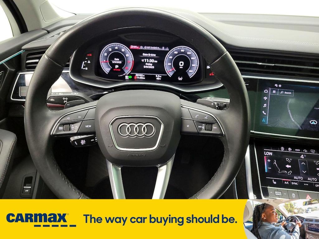 used 2024 Audi Q7 car, priced at $44,998