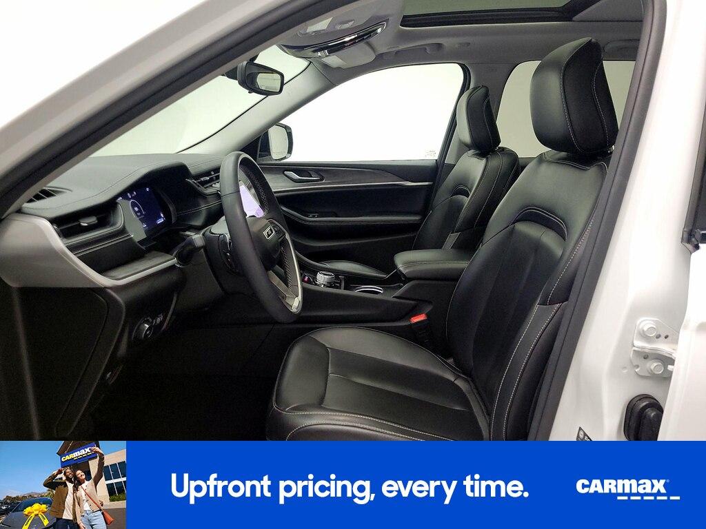 used 2023 Jeep Grand Cherokee car, priced at $30,998