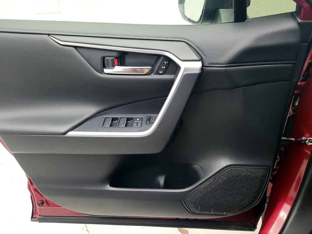 used 2022 Toyota RAV4 car, priced at $29,998