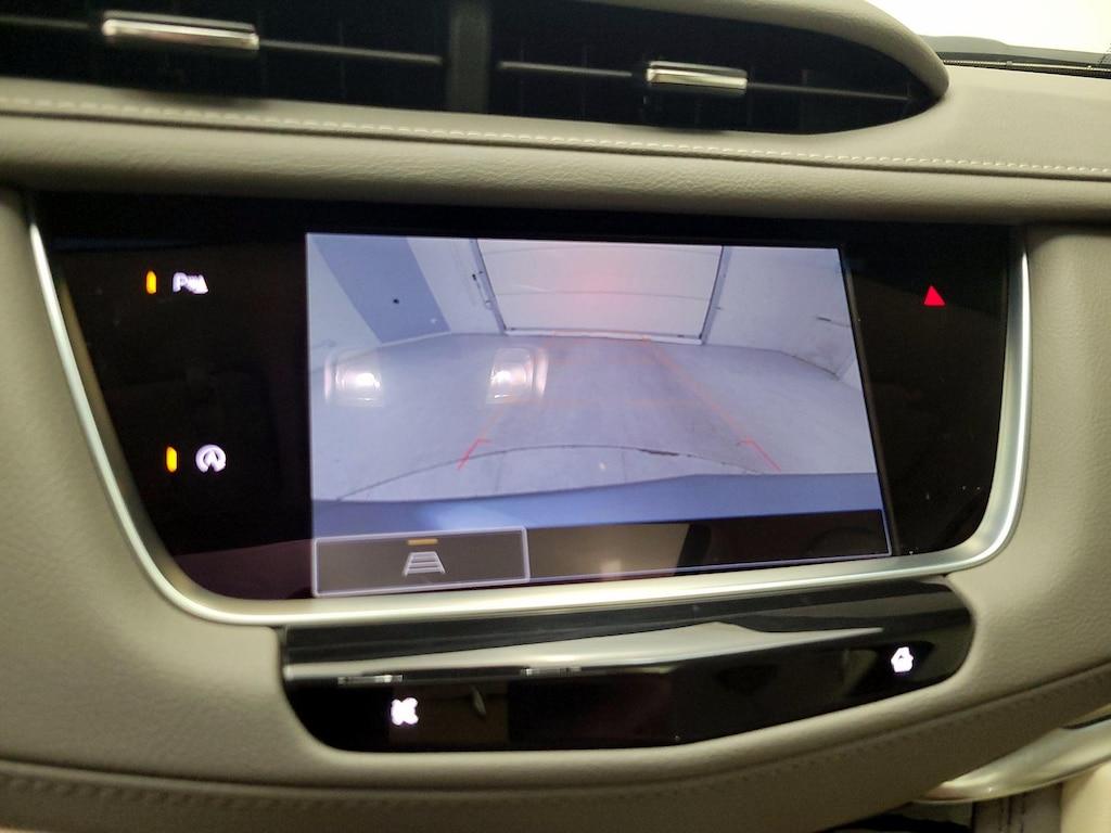 used 2024 Cadillac XT5 car, priced at $44,998