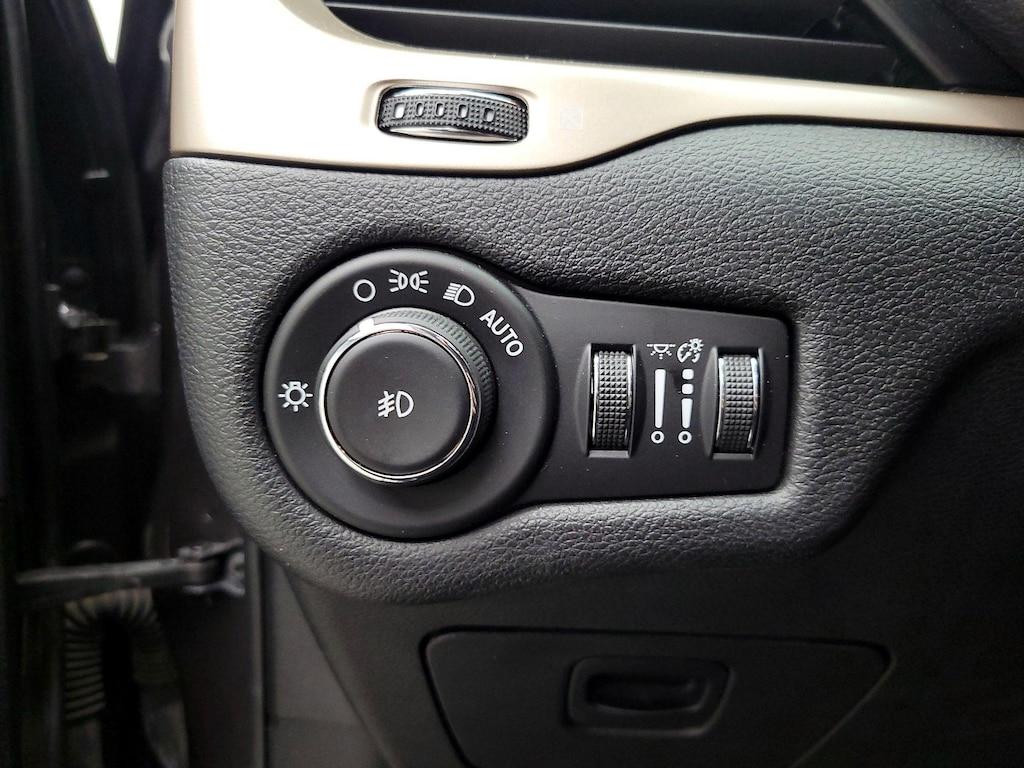 used 2017 Jeep Cherokee car, priced at $18,998
