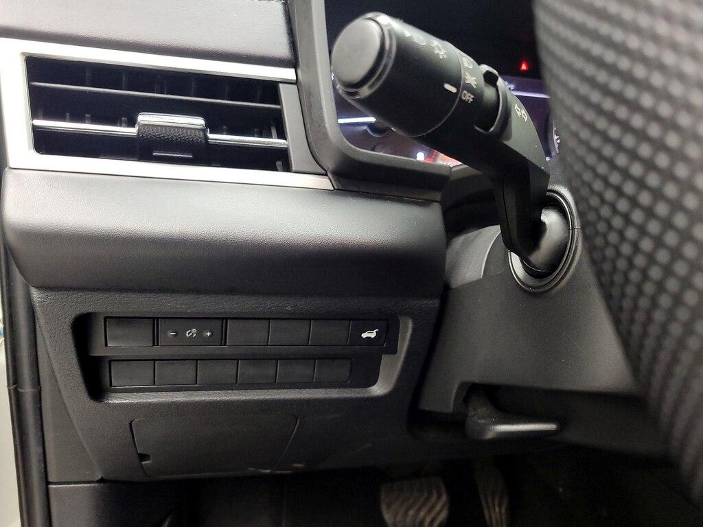 used 2023 Mitsubishi Outlander car, priced at $26,998
