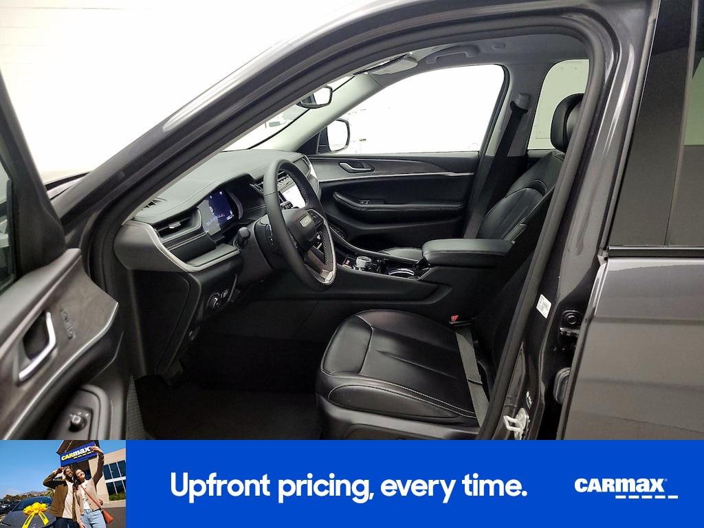 used 2023 Jeep Grand Cherokee car, priced at $33,998