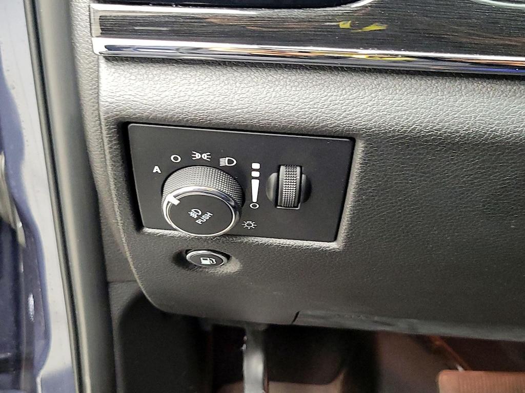 used 2021 Jeep Grand Cherokee car, priced at $34,998