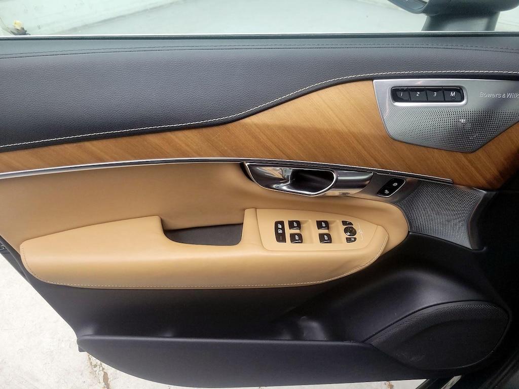 used 2019 Volvo XC90 car, priced at $29,998