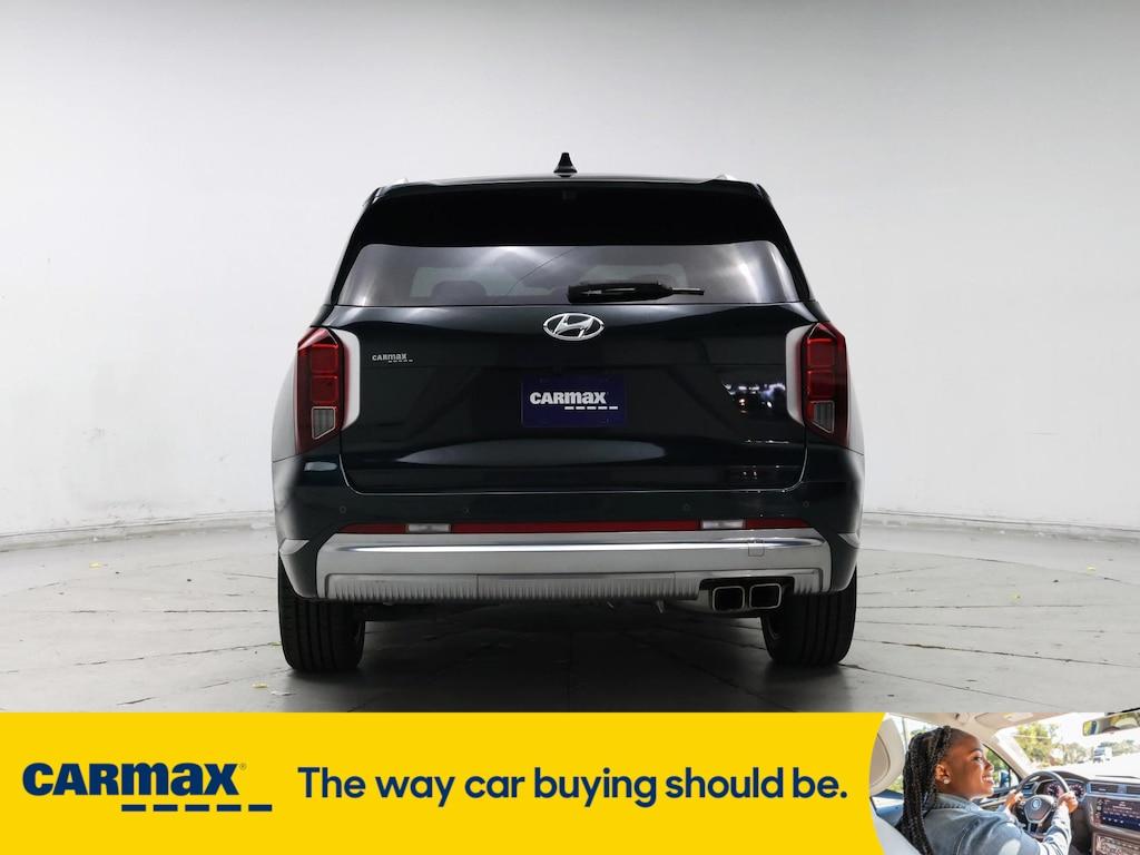 used 2023 Hyundai Palisade car, priced at $43,998