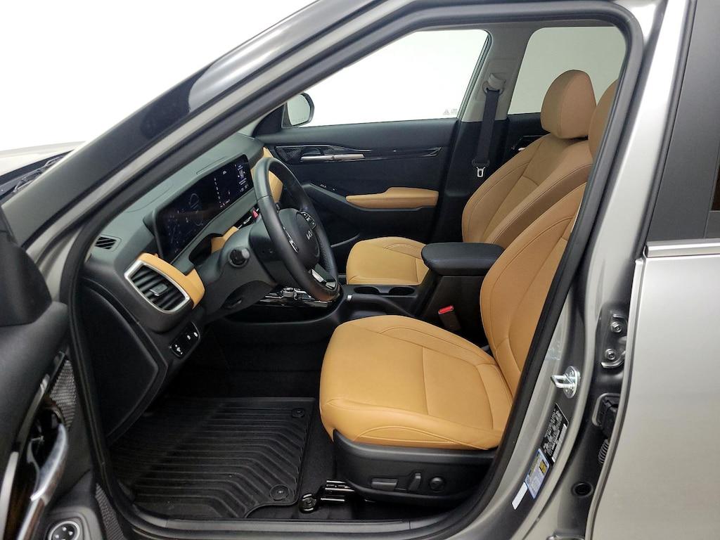 used 2024 Kia Seltos car, priced at $28,998
